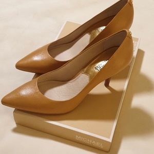 Michael Kors Pumps
